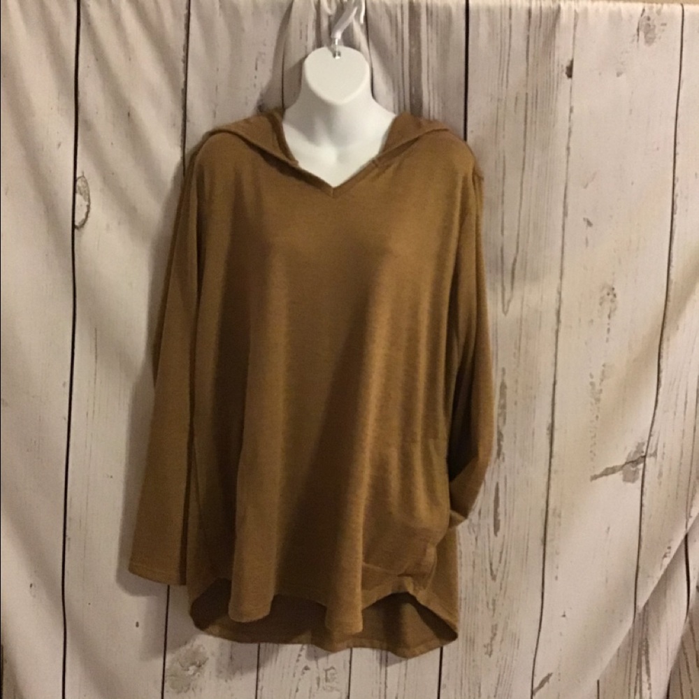 D & Co Sweater Hoodie